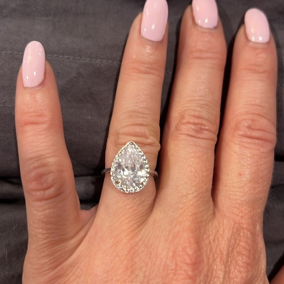 Teardrop Halo Pear Cut 4 Carat Cubic Zirconia CZ Engagement Ring - Picture 1 of 5